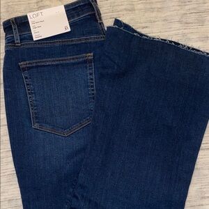 LOFT Women's Deep Indigo Slim Flare Ankle Jeans size 31